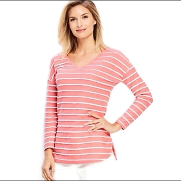 Talbots Tops - 💗 T by Talbots Backshore Keyhole Scallop Top